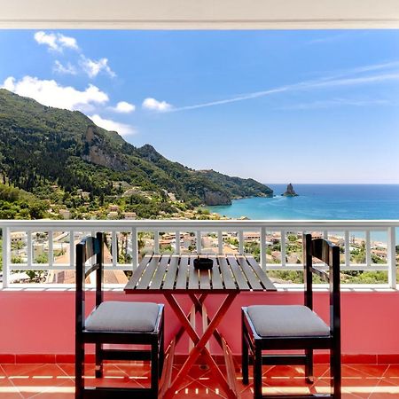 Pink Palace Beach Resort อากิออส กอร์ดิออส ภายนอก รูปภาพ