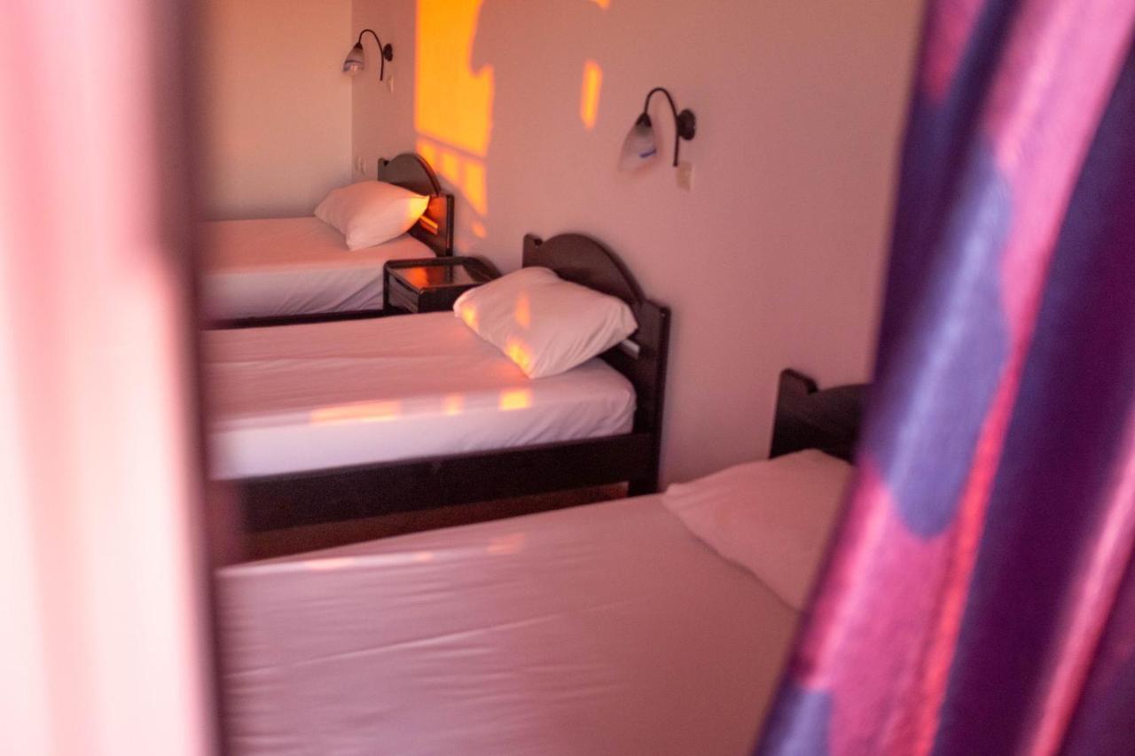 Pink Palace Beach Resort อากิออส กอร์ดิออส ภายนอก รูปภาพ